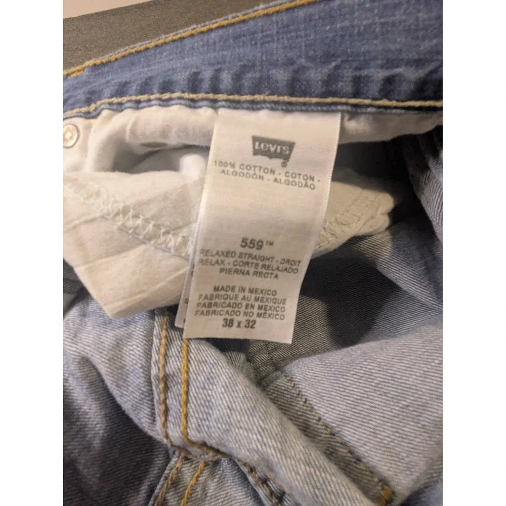 Vtg Levis 559 Relaxed Straight 38X32 Men's Blue Medium Wash Outside‎ Denim Pants